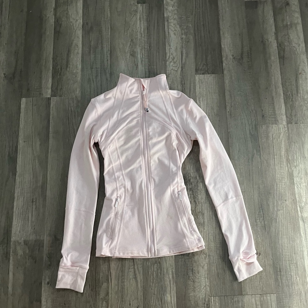 size 4 lulu